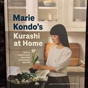 Marie Kondo - Kurashi at Home organize your space